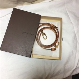 Authentic LV strap adjustable very clean